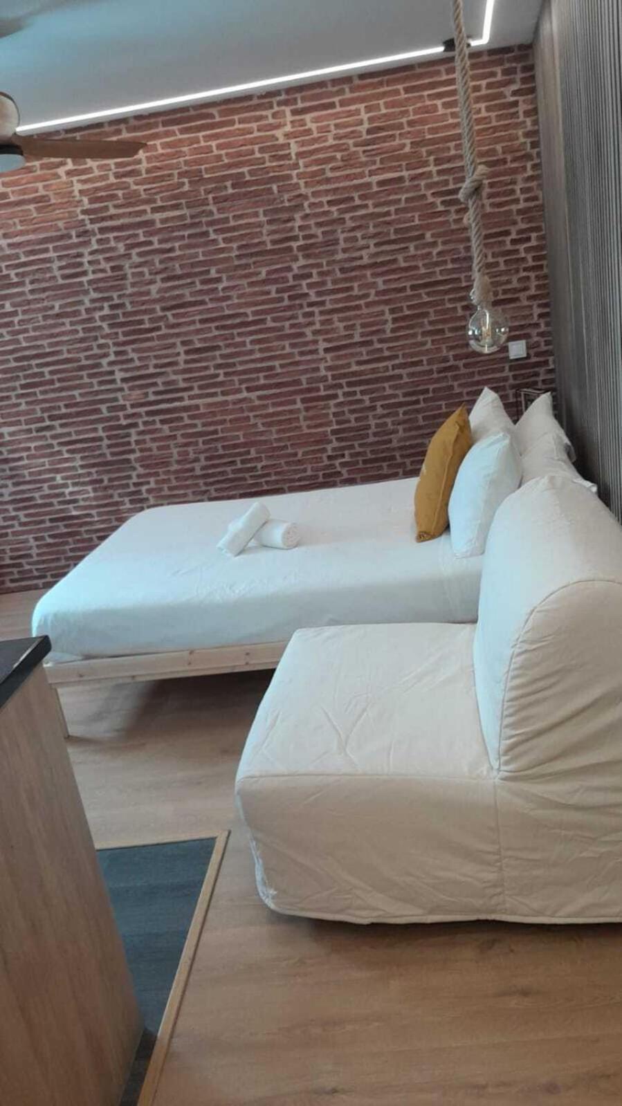 Apartamentos Preciados Мадрид Номер фото