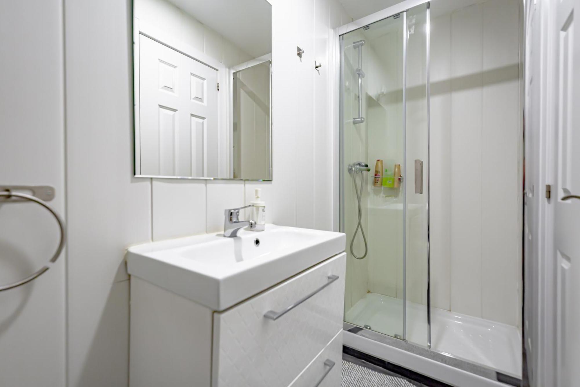 Apartamentos Preciados Мадрид Номер фото